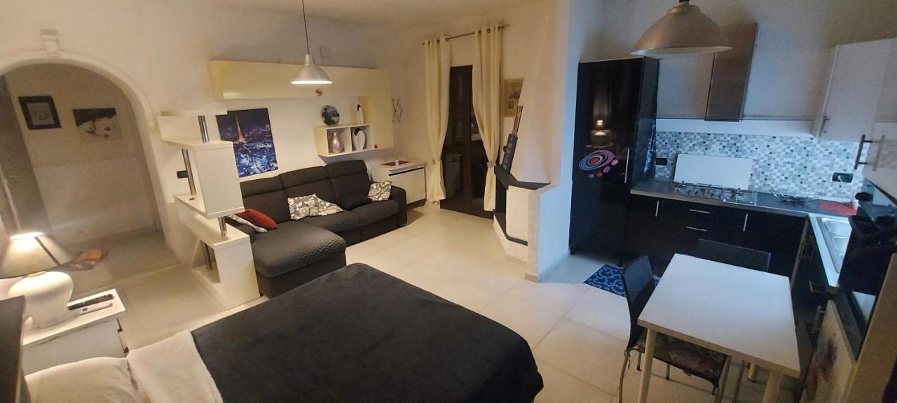 Appartamento Suite Deluxe Climatiz Cucina Giardino Wifi Smart Tv Amazon Prime Video Inclusi Aci Bonaccorsi Exteriér fotografie